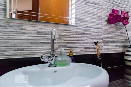 Casa à venda com 258m², 4 quartos e 5 vagasLavabo