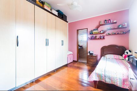 Casa à venda com 258m², 4 quartos e 5 vagasSuíte 3