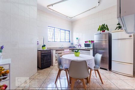 Casa à venda com 258m², 4 quartos e 5 vagasCozinha
