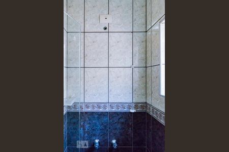 Casa à venda com 258m², 4 quartos e 5 vagasBanheiro de Serviço