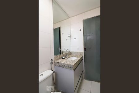 Apartamento para alugar com 75m², 2 quartos e 2 vagasBanheiro da Suíte 1