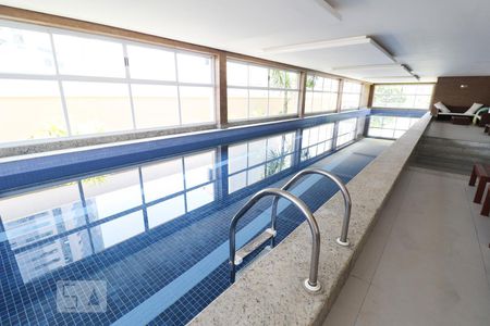 Apartamento para alugar com 75m², 2 quartos e 2 vagasPiscina