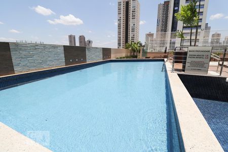 Apartamento para alugar com 75m², 2 quartos e 2 vagasPiscina