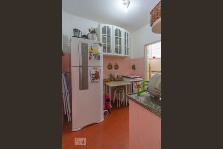 Cozinha de apartamento para alugar com 2 quartos, 75m² em Barreto, Niterói