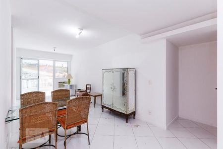 Apartamento para alugar com 90m², 2 quartos e 1 vagaSala