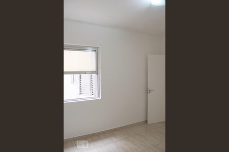QUARTO 1 de apartamento para alugar com 2 quartos, 75m² em Santa Teresinha, São Paulo