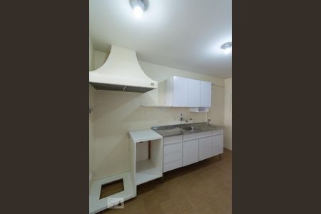 Apartamento para alugar com 100m², 3 quartos e sem vaga Apartamento para alugar com 100m², 3 quartos e sem vagaCozinha