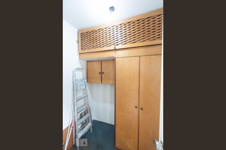 Apartamento para alugar com 100m², 3 quartos e sem vaga Apartamento para alugar com 100m², 3 quartos e sem vagaQuarto de Serviço