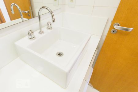Banheiro Social 1 (Primeiro Andar) de apartamento para alugar com 3 quartos, 127m² em Jacarepaguá, Rio de Janeiro