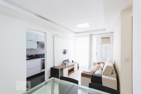 Sala (Primeiro Andar) de apartamento para alugar com 3 quartos, 127m² em Jacarepaguá, Rio de Janeiro