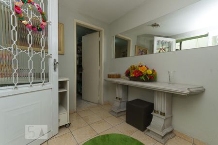 Casa à venda com 100m², 3 quartos e 2 vagasEntrada