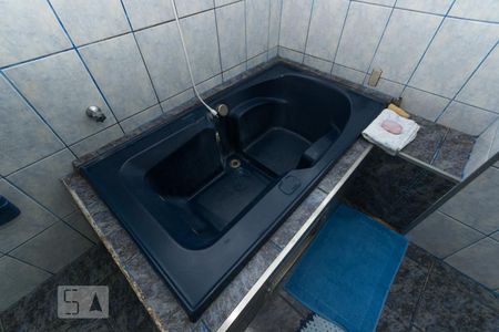 Casa à venda com 100m², 3 quartos e 2 vagasDetalhe do banheiro