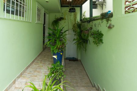 Casa à venda com 100m², 3 quartos e 2 vagasEntrada