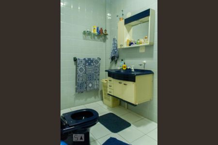 Banheiro de apartamento à venda com 1 quarto, 90m² em Vila Romana, São Paulo