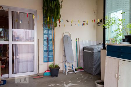Área de Serviço de apartamento à venda com 1 quarto, 80m² em Vila Romana, São Paulo