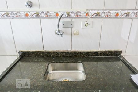 Pia de apartamento para alugar com 2 quartos, 58m² em Cidade das Flores, Osasco