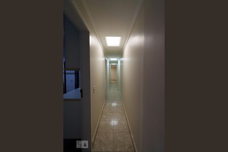 Corredor de apartamento para alugar com 3 quartos, 187m² em Recreio dos Bandeirantes, Rio de Janeiro