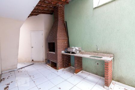 Churrasqueira de casa à venda com 4 quartos, 166m² em Picanço, Guarulhos