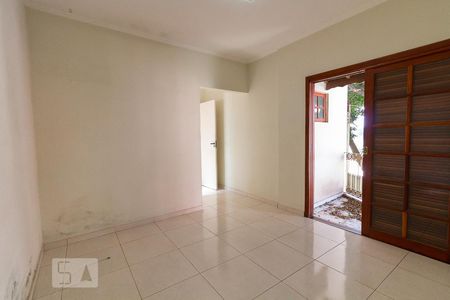 Casa à venda com 166m², 4 quartos e 2 vagasQuarto 3 suíte