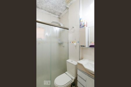 Banheiro de apartamento para alugar com 2 quartos, 65m² em Ferrazópolis, São Bernardo do Campo