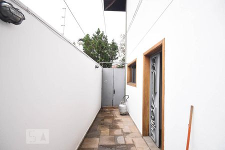 Casa à venda com 350m², 4 quartos e 4 vagas Casa à venda com 350m², 4 quartos e 4 vagasÁrea de Serviço