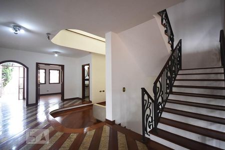 Sala de casa à venda com 4 quartos, 350m² em Lar São Paulo, São Paulo