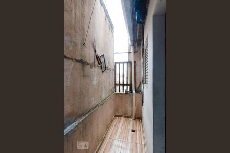 Casa à venda com 70m², 2 quartos e 1 vaga Casa à venda com 70m², 2 quartos e 1 vagaQuintal