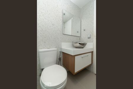Banheiro Suíte de apartamento à venda com 3 quartos, 120m² em Charitas, Niterói