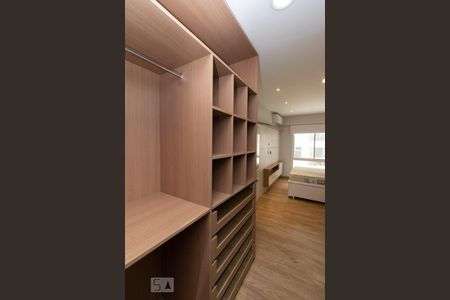 Closet Suíte de apartamento à venda com 3 quartos, 120m² em Charitas, Niterói
