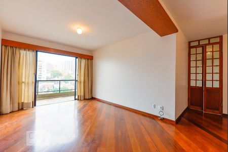 Apartamento para alugar com 134m², 3 quartos e 2 vagasSala