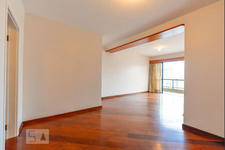 Sala de apartamento para alugar com 3 quartos, 134m² em Jardim das Bandeiras, São Paulo