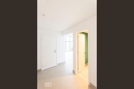 Entrada social de apartamento para alugar com 2 quartos, 98m² em Jardim Europa, São Paulo