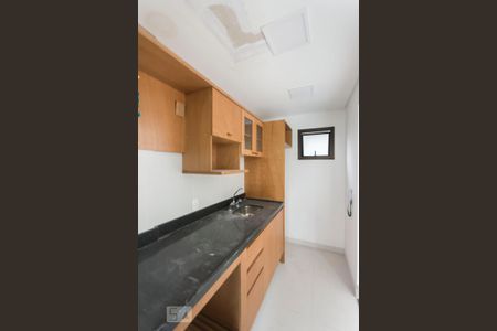 Cozinha de apartamento para alugar com 2 quartos, 98m² em Jardim Europa, São Paulo