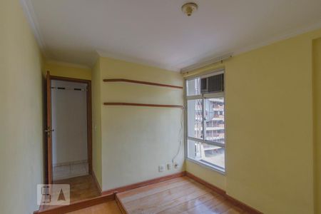 Quarto 2 de apartamento à venda com 2 quartos, 80m² em Icaraí, Niterói