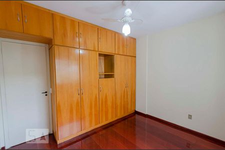 Apartamento à venda com 100m², 2 quartos e 1 vagaQuarto 2