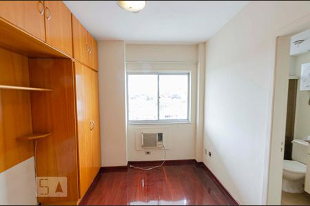 Apartamento à venda com 100m², 2 quartos e 1 vagaSuíte