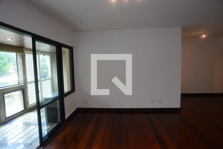 Sala 1 de apartamento à venda com 4 quartos, 185m² em Barra da Tijuca, Rio de Janeiro