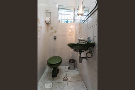 Lavabo de casa à venda com 4 quartos, 250m² em Vila Mascote, São Paulo