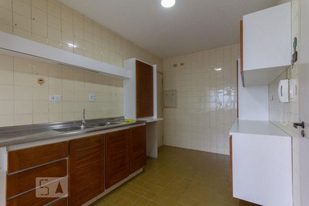 Apartamento à venda com 120m², 2 quartos e 1 vagaCozinha