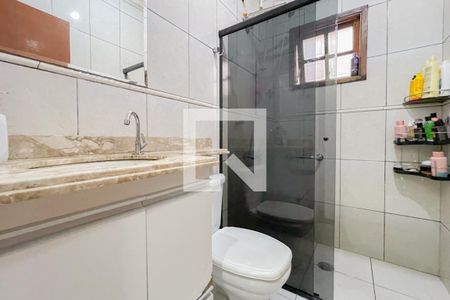 Casa à venda com 135m², 3 quartos e 2 vagas Casa à venda com 135m², 3 quartos e 2 vagasBanheiro Social