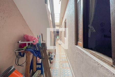 Casa à venda com 135m², 3 quartos e 2 vagas Casa à venda com 135m², 3 quartos e 2 vagasÁrea de Serviço