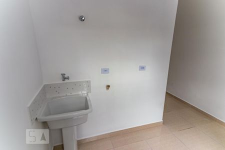 Cozinha de apartamento para alugar com 2 quartos, 38m² em Chácara Santo Antônio, São Paulo