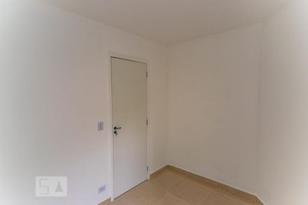 Quarto 2 de apartamento para alugar com 2 quartos, 38m² em Chácara Santo Antônio, São Paulo