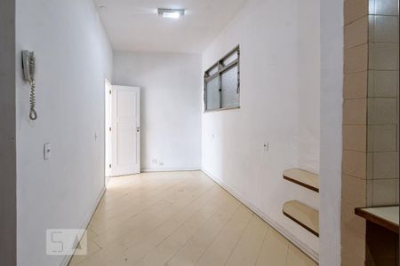 Apartamento para alugar com 166m², 4 quartos e 1 vaga Apartamento para alugar com 166m², 4 quartos e 1 vagaCopa