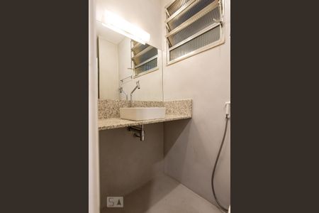 Apartamento para alugar com 166m², 4 quartos e 1 vaga Apartamento para alugar com 166m², 4 quartos e 1 vagaBanheiro