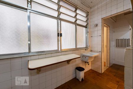 Apartamento para alugar com 166m², 4 quartos e 1 vaga Apartamento para alugar com 166m², 4 quartos e 1 vagaÁrea de Serviço
