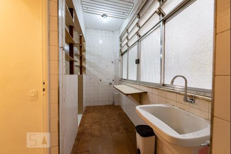 Apartamento para alugar com 166m², 4 quartos e 1 vaga Apartamento para alugar com 166m², 4 quartos e 1 vagaÁrea de Serviço