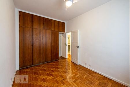 Apartamento para alugar com 166m², 4 quartos e 1 vaga Apartamento para alugar com 166m², 4 quartos e 1 vagaSuíte 2