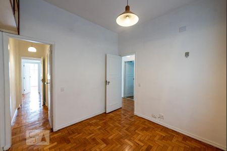 Apartamento para alugar com 166m², 4 quartos e 1 vaga Apartamento para alugar com 166m², 4 quartos e 1 vagaQuarto 1