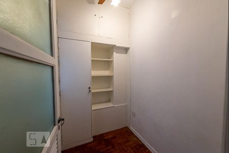 Apartamento para alugar com 166m², 4 quartos e 1 vaga Apartamento para alugar com 166m², 4 quartos e 1 vagaQuarto de Serviço